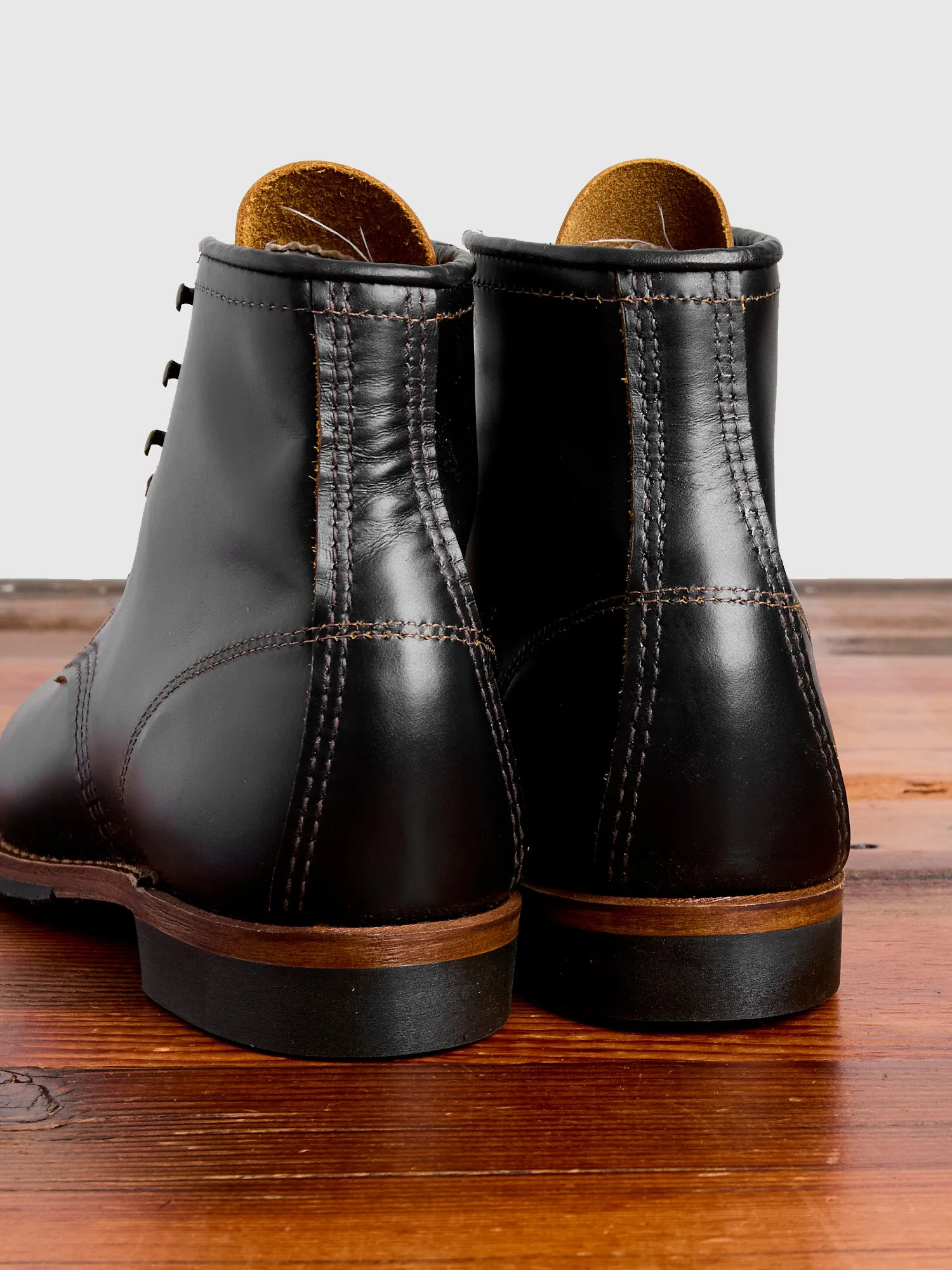 9060 Flatbox Beckman Boot in Black Klondike