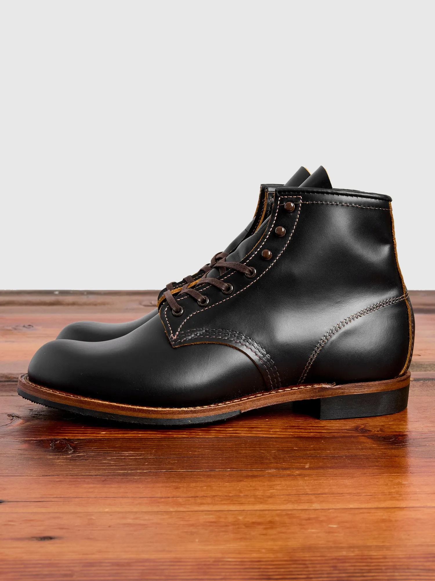 9060 Flatbox Beckman Boot in Black Klondike