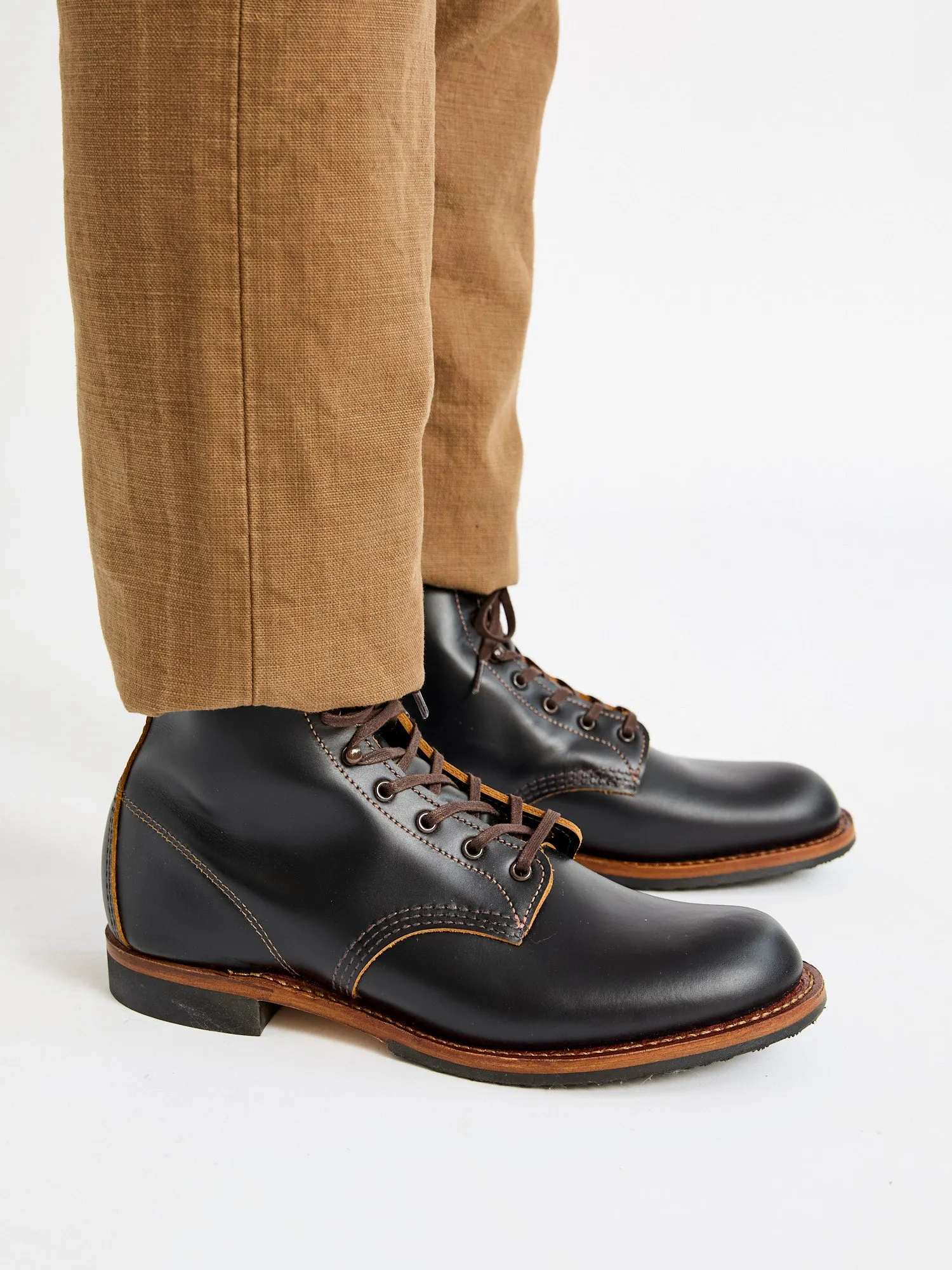 9060 Flatbox Beckman Boot in Black Klondike