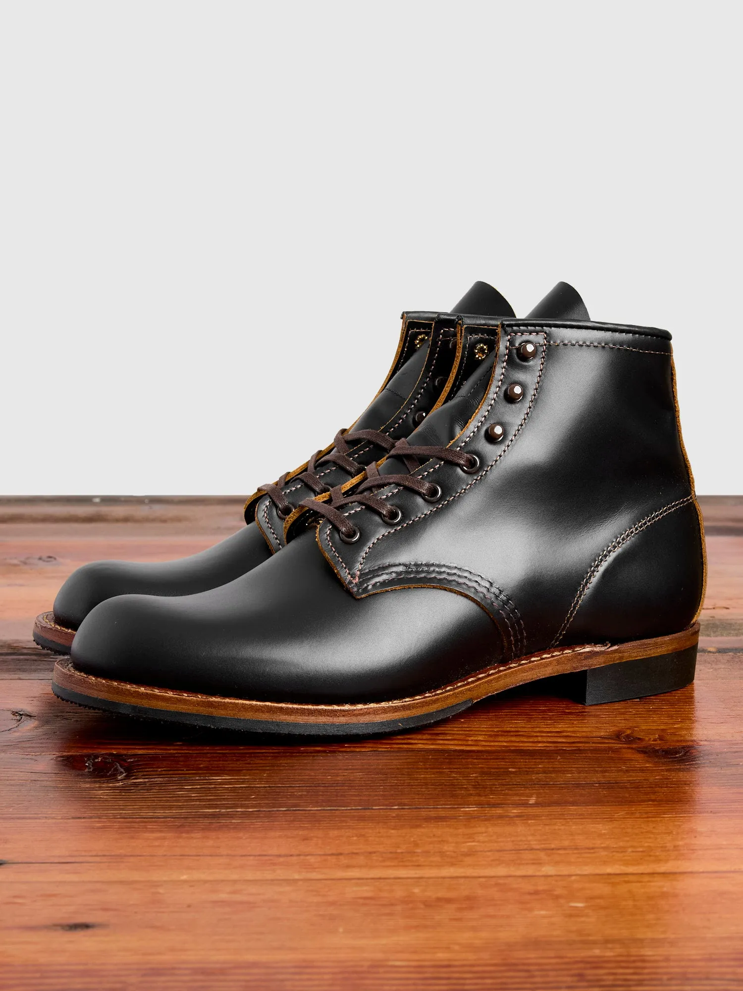 9060 Flatbox Beckman Boot in Black Klondike