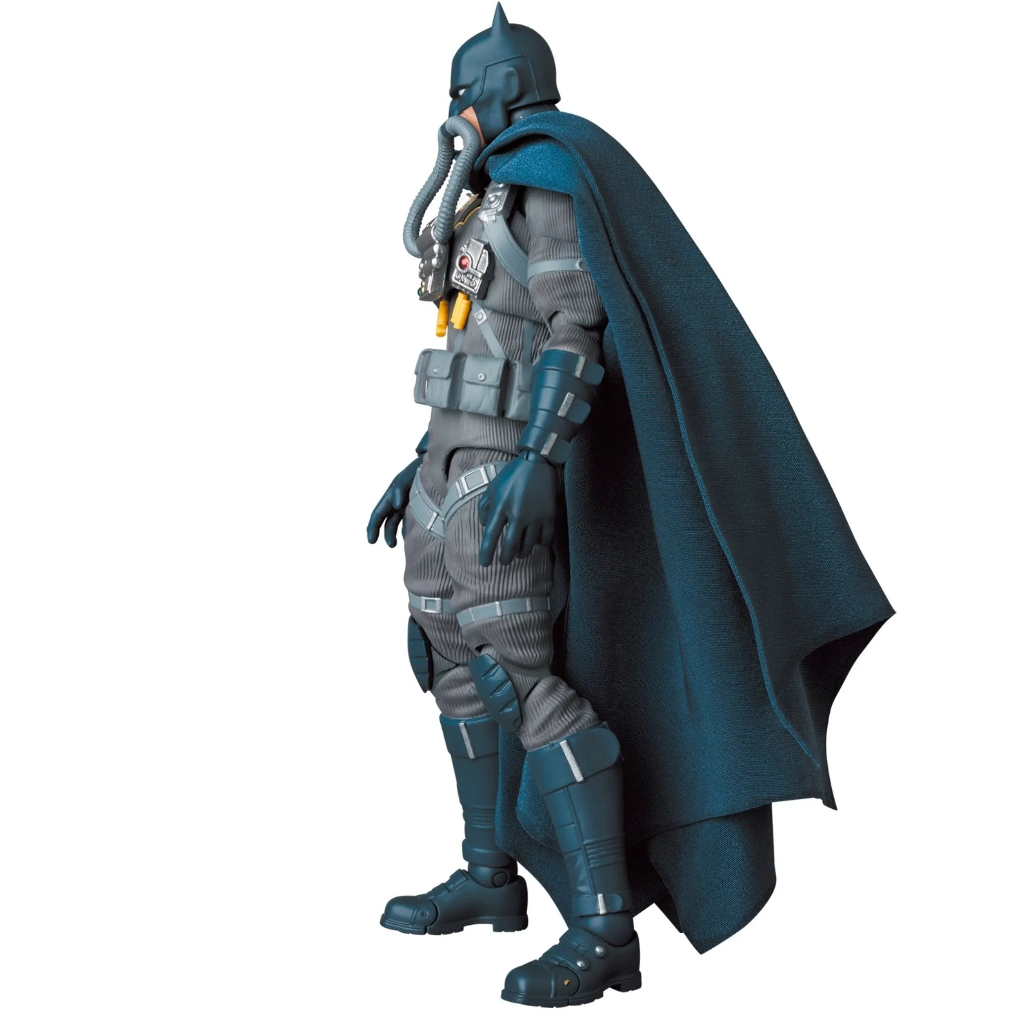 Batman: Hush MAFEX #166 Batman (Stealth Jumper Version)