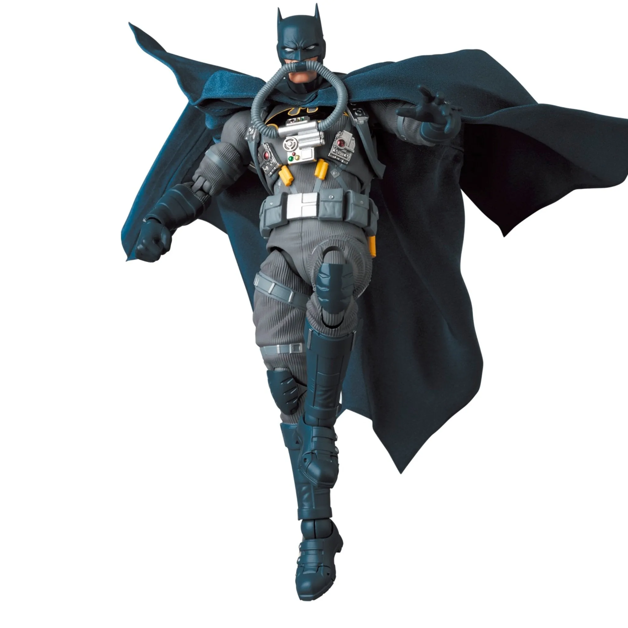 Batman: Hush MAFEX #166 Batman (Stealth Jumper Version)