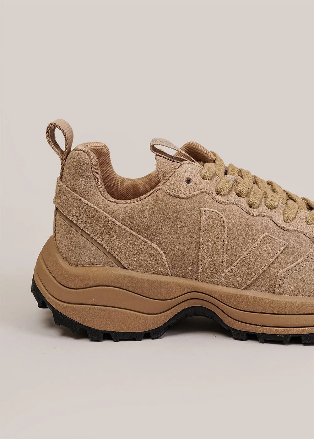 Full Sahara Suede Venturi Sneakers