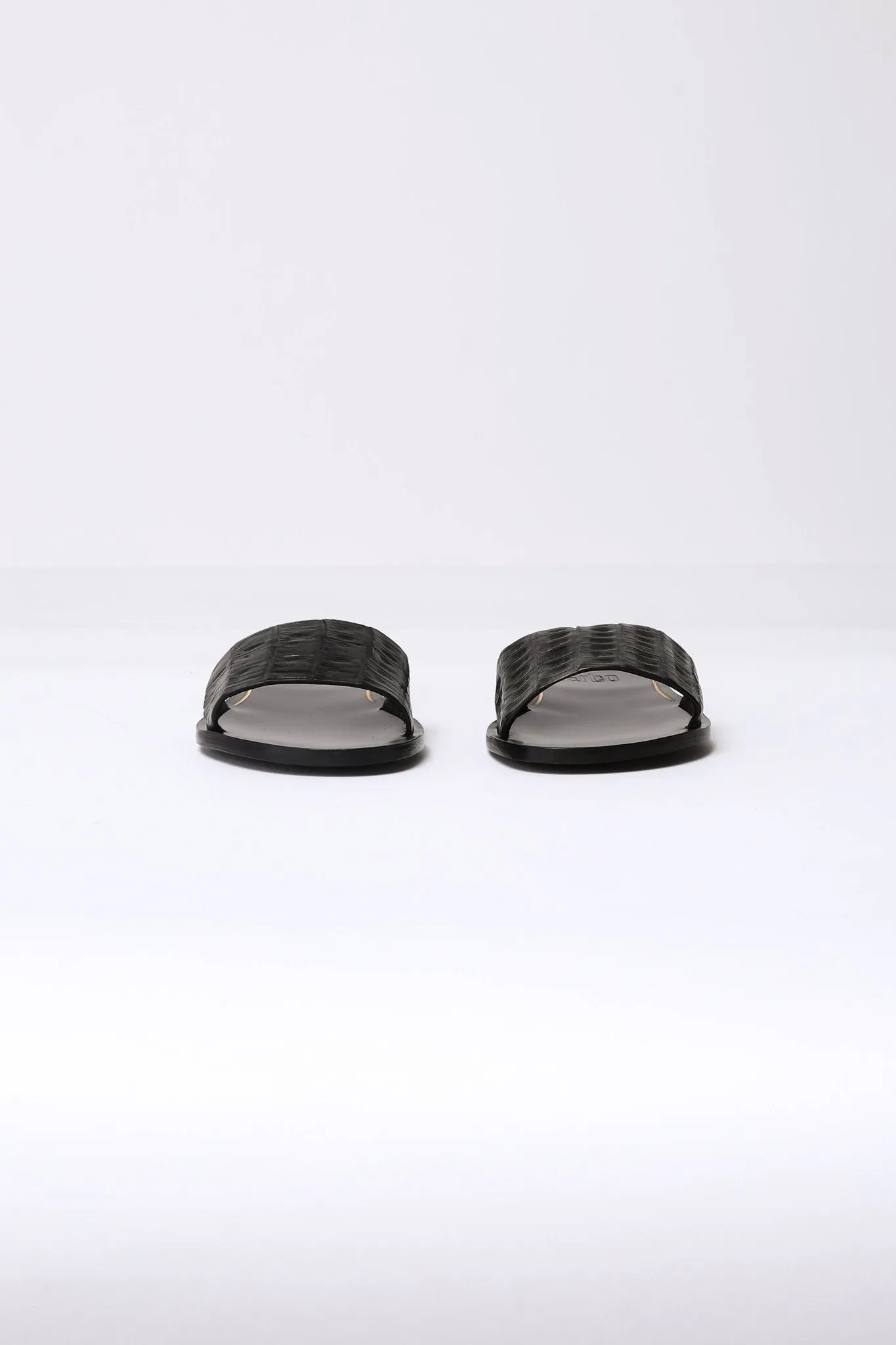 NOVARA SLIDE FLAT SANDAL